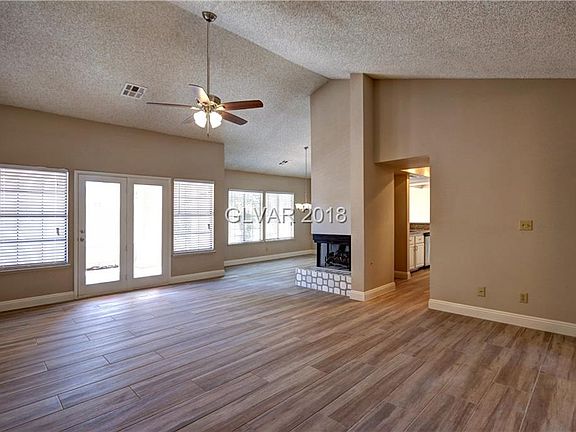 3rd image of 582 Cervantes Dr