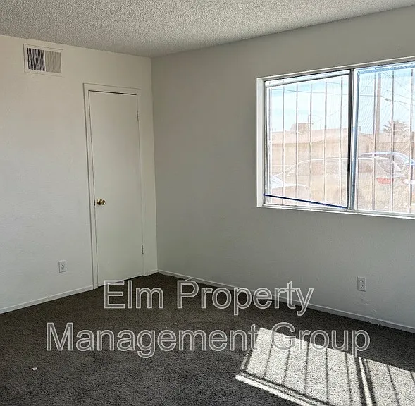 2728 Haddock Ave #A — Photo 2
