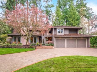12148 SW Tryon Hill Rd, Portland, OR 97219