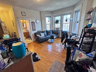 165 Hemenway St #17