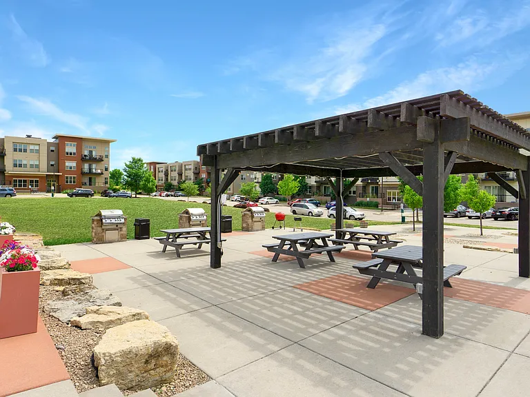 50Twenty Barbecue Grills and Picnic Areas