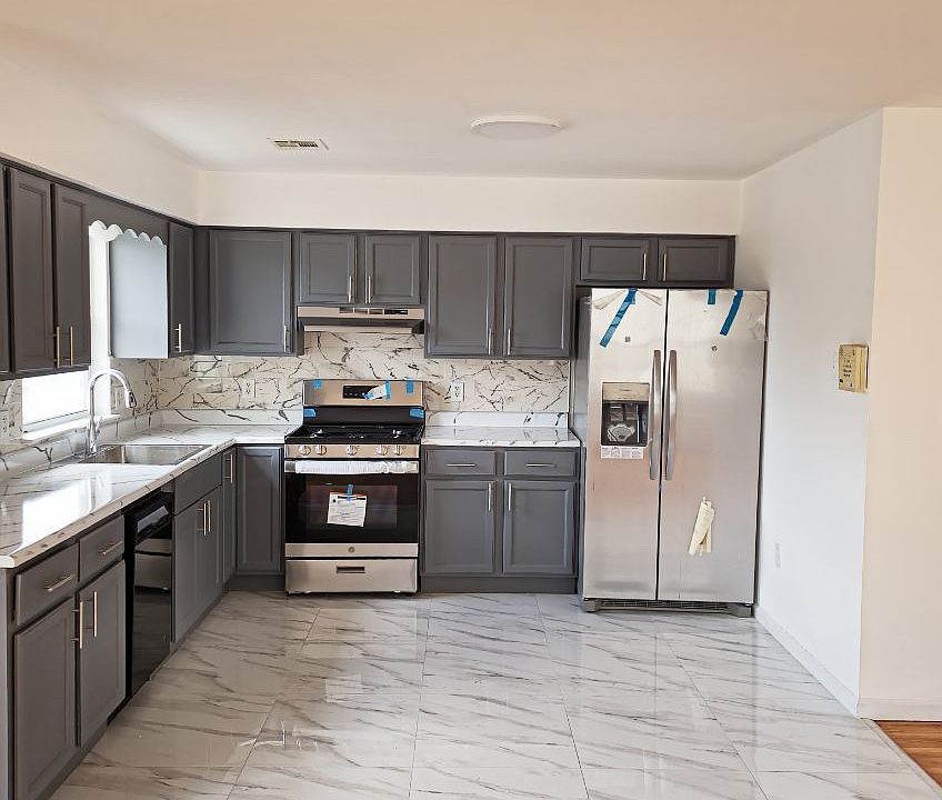 1st image of 87 N 6th St Floor 2