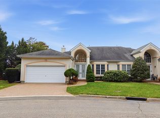159 Altessa Boulevard, Melville, NY 11747