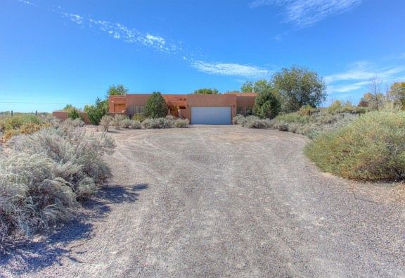 2nd image of 306 Sagebrush Dr