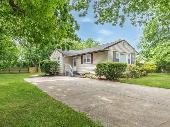 78 Brooklyn Avenue, Wyandanch, NY 11798