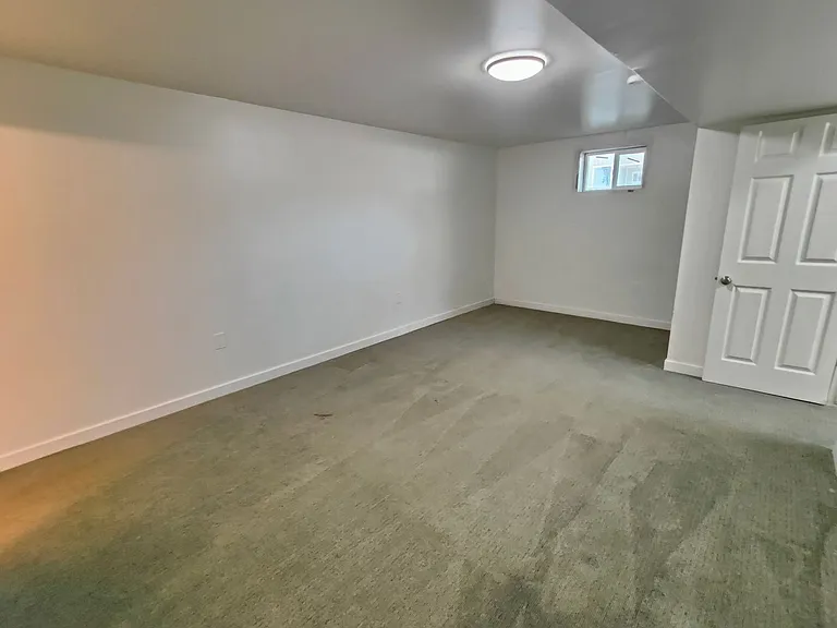 349-357 N 800 W — Photo 16