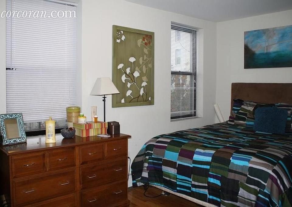 1st image of 87 Woodhull St APT 4