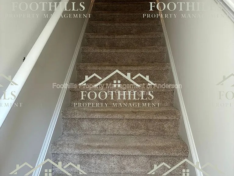 31 Ravencrest Dr — Photo 10