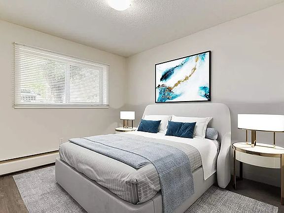3rd image of 4827 46th St #5