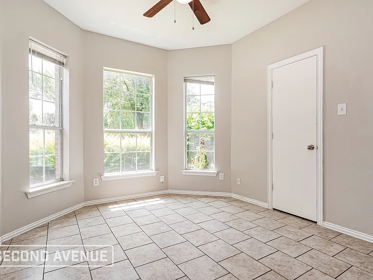 4831 Tecate Ct — Photo 9