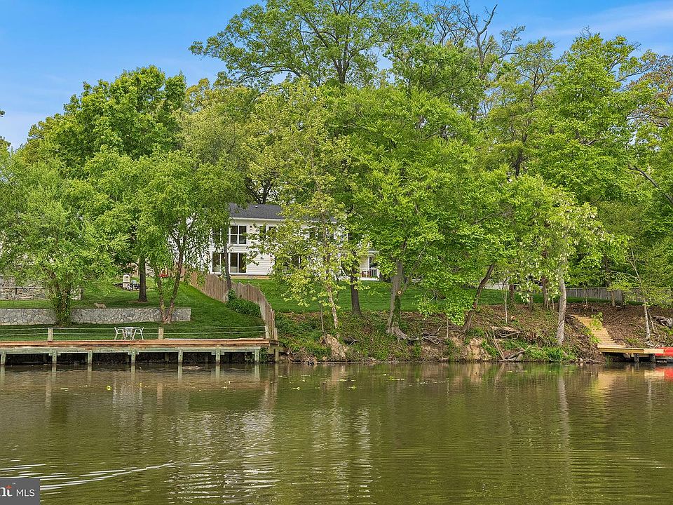 1st image of 3175 Woodland Ln