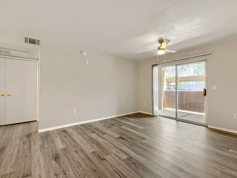 555 E Silverado Ranch Blvd #1038 — Photo 10