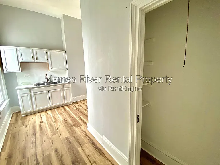 1003 Floyd St #3 — Photo 12