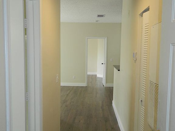 3rd image of 709 Secret Harbor Ln Unit 303