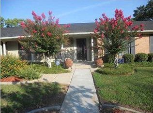 1345 Winnrose St, Jackson, MS 39211