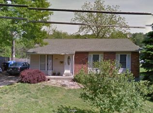 9905 Breckenridge Rd, Saint Ann, MO 63074