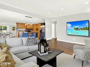 1235 Caren Rd, Vista, CA 92083