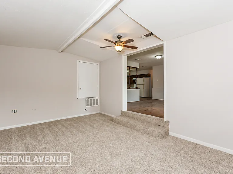 533 Lee St — Photo 10