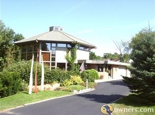 4400 W Pine St, Appleton, WI 54914