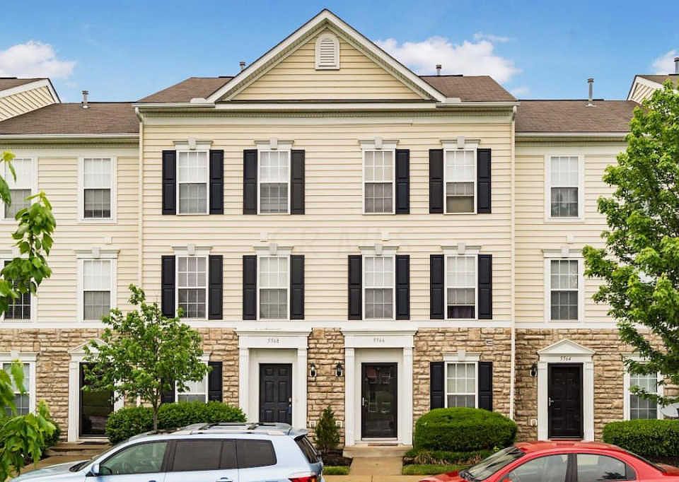 1st image of 5568 Rainbow Falls St