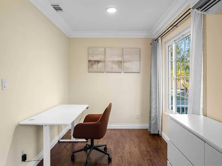 416 Camaritas Dr — Photo 24