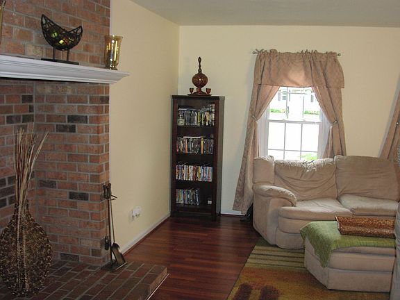 4th image of 1603 Huntington Ct