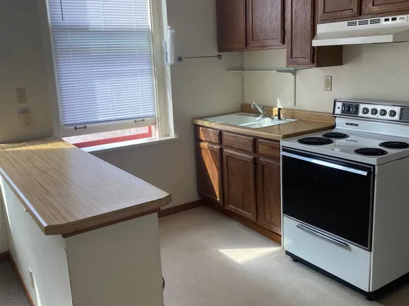 306 Division St S #5, Northfield, MN 55057