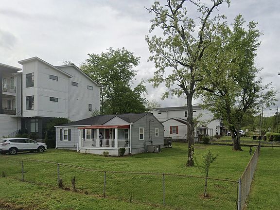 2nd image of 1001 Alice St