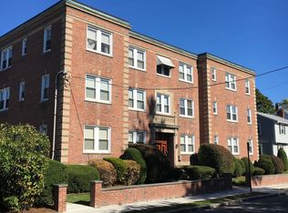 20 Kemper St APT 1B, Quincy, MA 02170