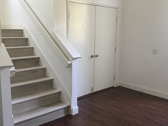 2nd image of 19431 Rue De Valore APT 41K