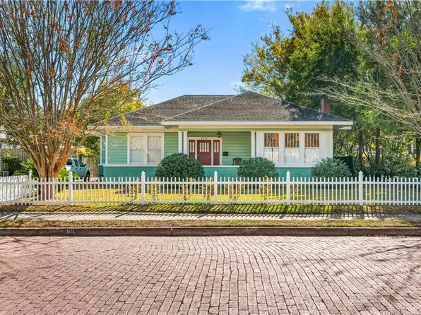 2111 Albert St, Alexandria, LA 71301