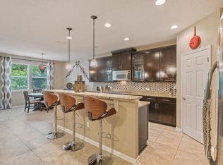 2000 Sailview Rd, Saint Johns, FL 32259