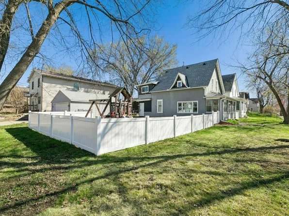 885 Case Ave, Saint Paul, MN 55106