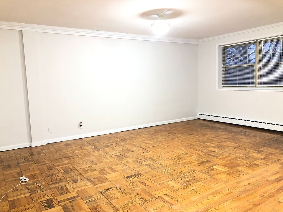 2nd image of 2465 John Fitzgerald Kennedy Blvd #49E