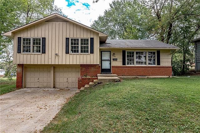 1st image of 13505 Applewood Dr