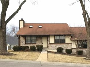 19 Wenona Ct, Washington, MO 63090