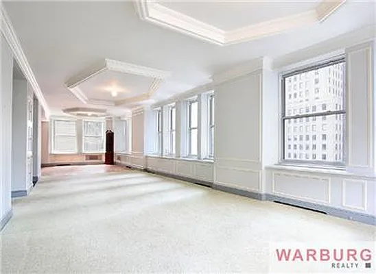 Sold by Warburg | media 5