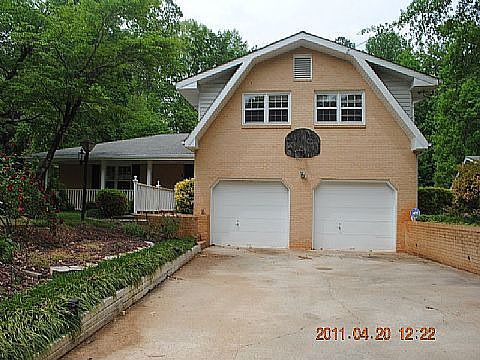 2nd image of 1271 Renee Dr
