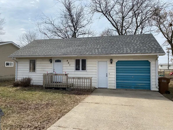 461 W Main St, Glenville, MN 56036