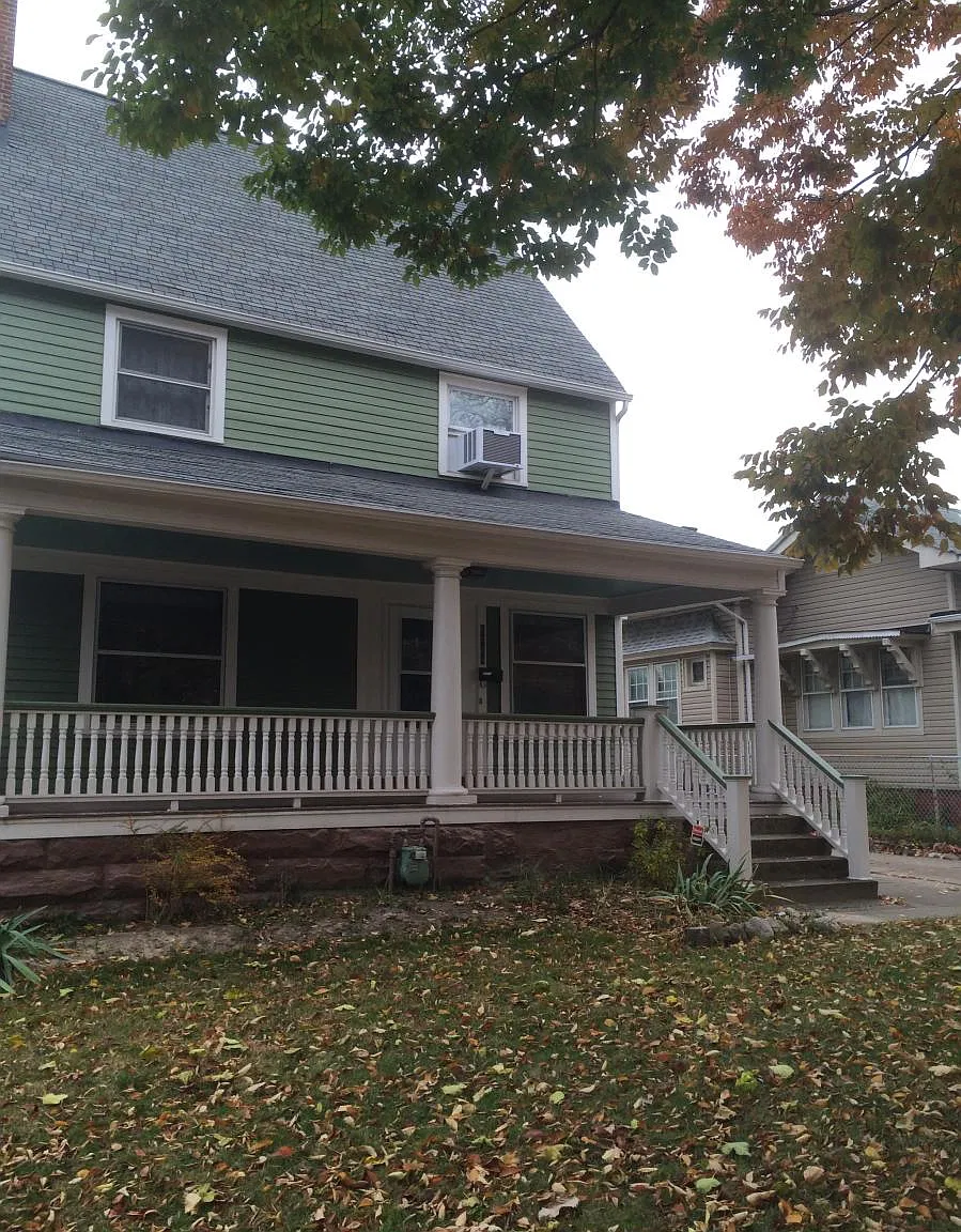 6308 Franklin Boulevard — Photo 1