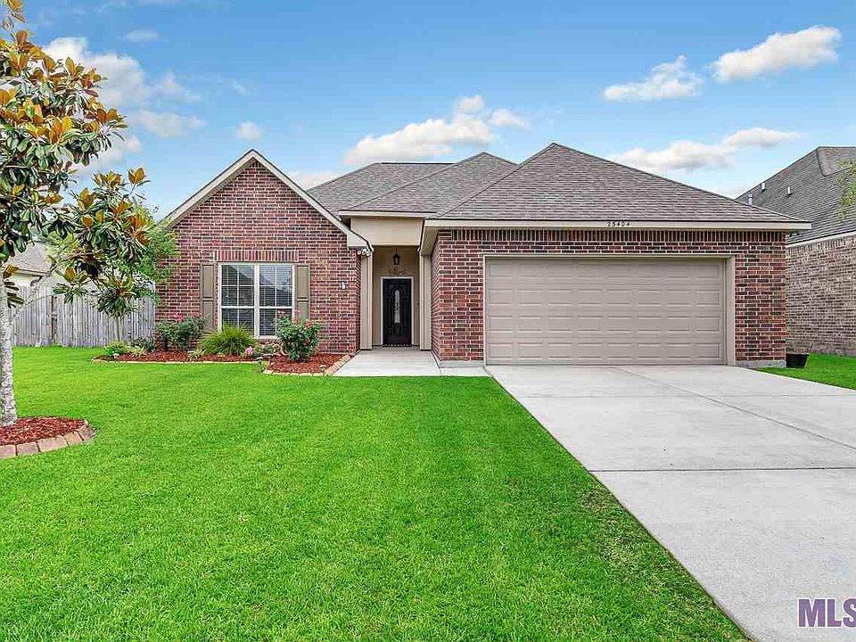 1st image of 25404 Lake George Dr