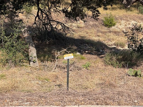 3rd image of 109 Sabella LOT 90