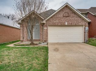 943 Highgate Dr, Lewisville, TX 75067