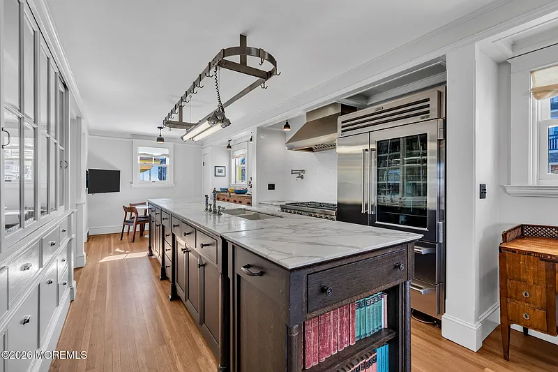Thumbnail 19