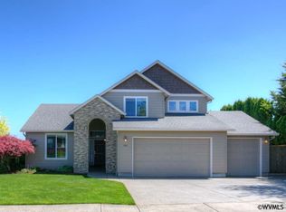 882 Carter Ave NW, Salem, OR