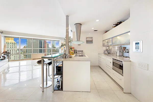 Rented by Compass | media 5