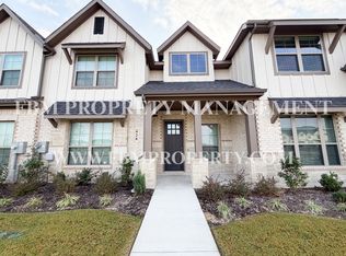 428 Restoration Rd, Waxahachie, TX 75165