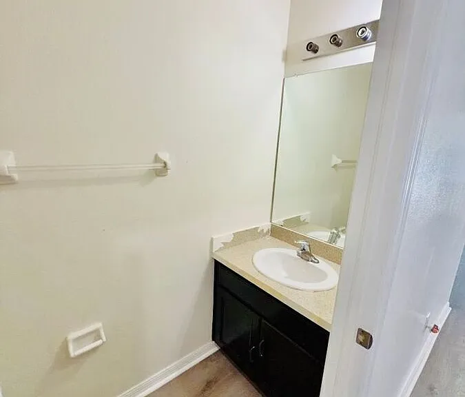 5344 Suncatcher Dr — Photo 24