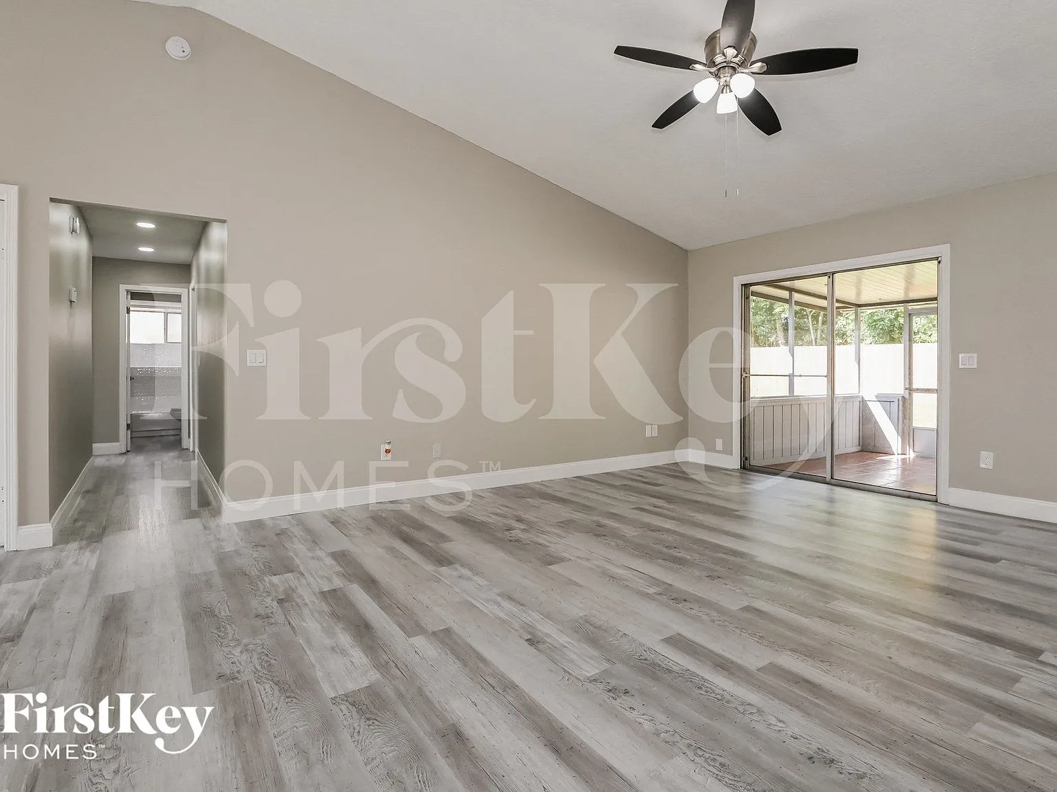 3 bed, 2.0 bath, 1407 sqft, $1,925 — Photo 3