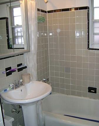 4th image of 26012 74th Ave #2